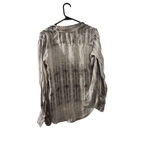 Joe's M snakeskin print blouse - Picture 4 of 7